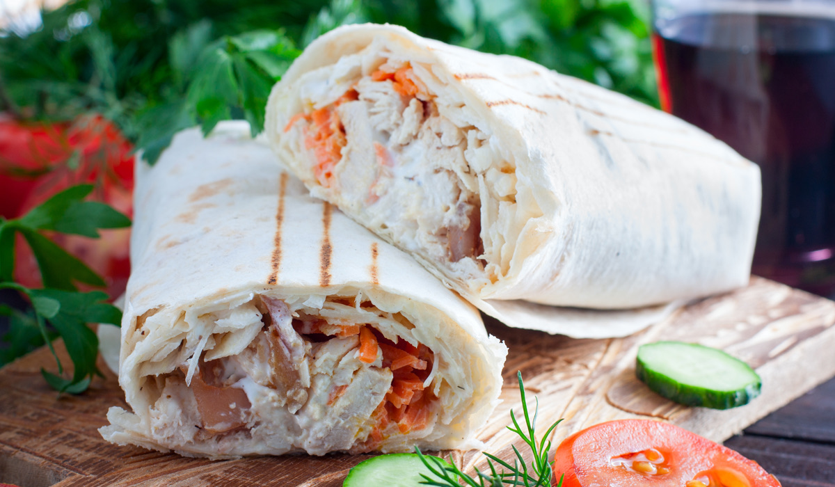 Роллы с куриным филе и корейской морковкой