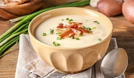 Суп-пюре картофельный с грудинкой свиной